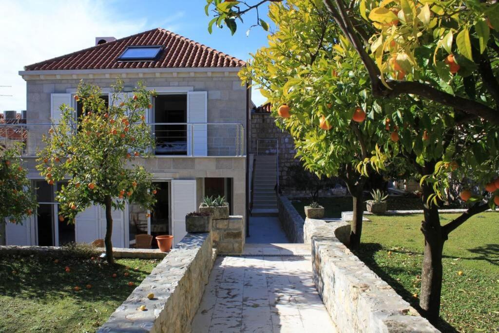 Charming Apartment For 3 Pax In Cavtat Buitenkant foto