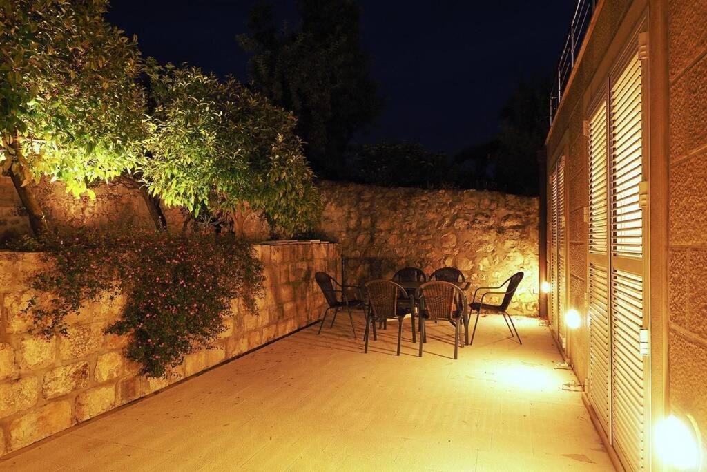 Charming Apartment For 3 Pax In Cavtat Buitenkant foto