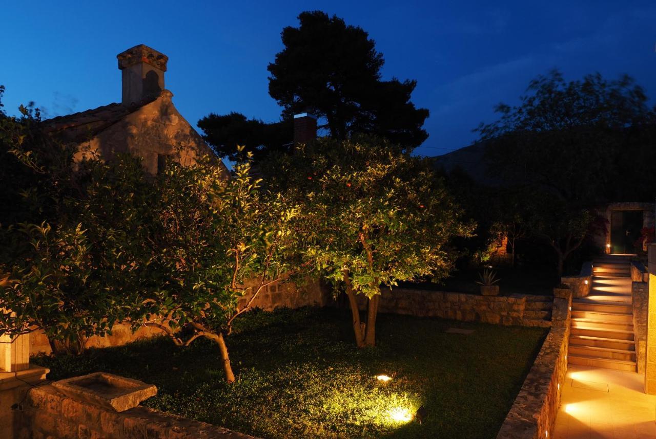 Charming Apartment For 3 Pax In Cavtat Buitenkant foto